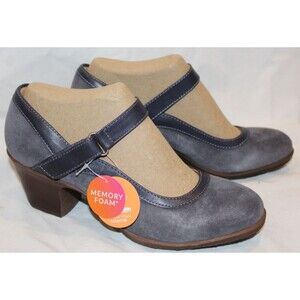 Comfortiva Barnes Women's Mary Jane Heels Storm Blue Suede Pumps NIB SZ 7.5
